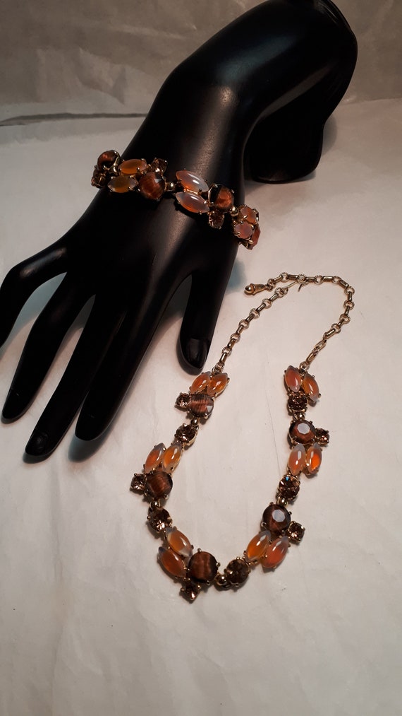 ELSA SCHIAPARELLI necklace & bracelet, peach givr… - image 3