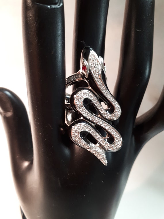 SNAKE RING, enamelled silvertone metal, clear rhi… - image 1