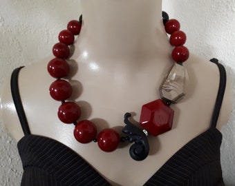 Necklace, black red gold, resin, lightweight, famous name ANGELA CAPUTI, Italian design