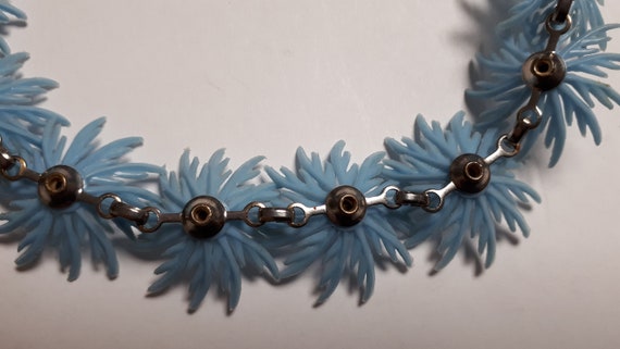 Blue soft plastic feathery floral necklace, RS ce… - image 8