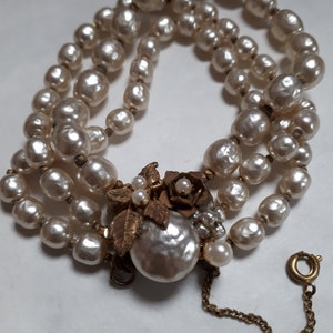 MIRIAM HASKELL vintage BRACELET, Niki pearls, signed on clasp