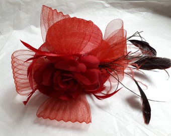 BURLESQUE mini tophat topper fascinator  RED ROSE  sinamay clip old stock