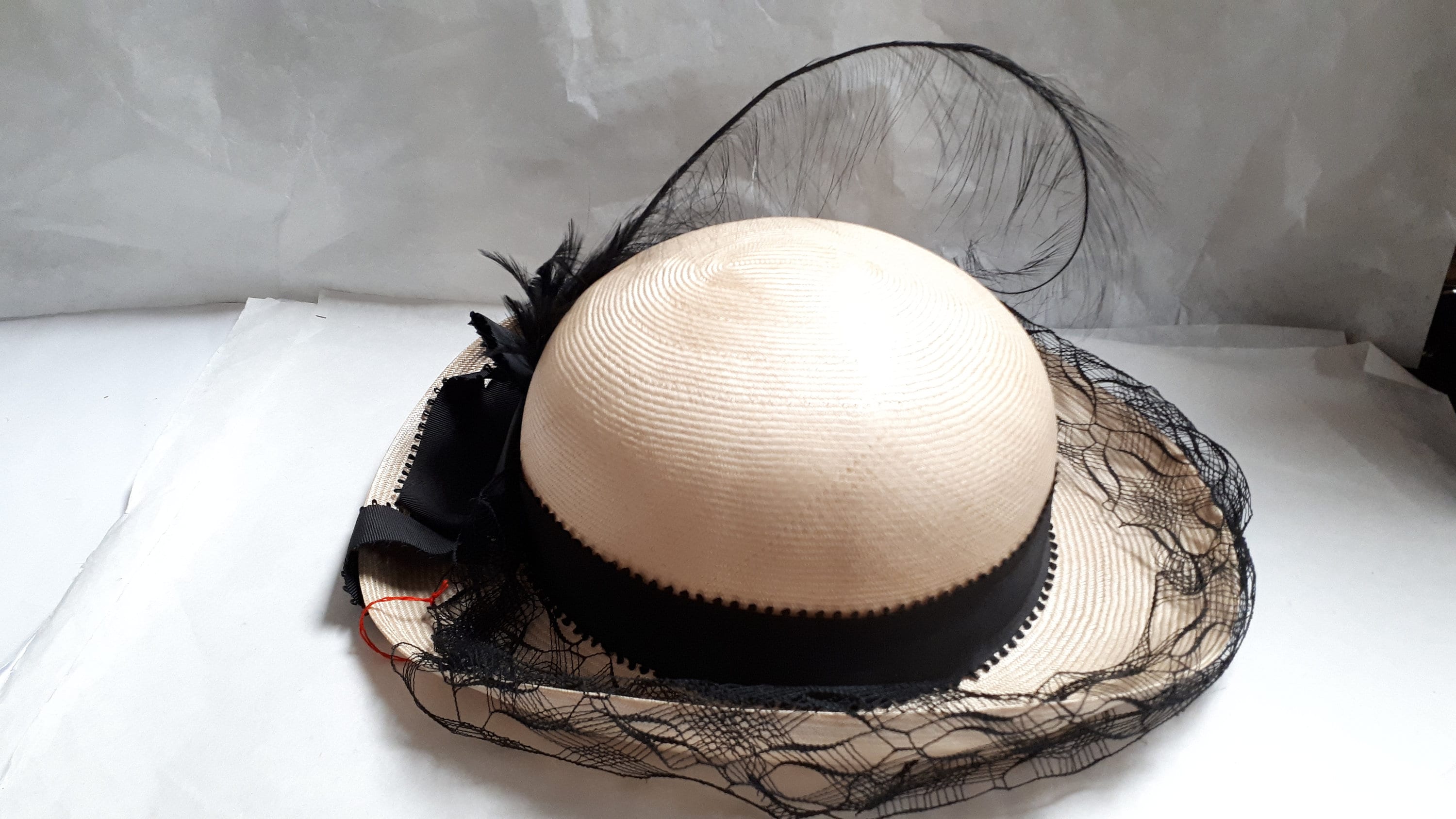 VINTAGE MR JOHN Hat, Cream Straw, Black Netting and Feather  display picture 2