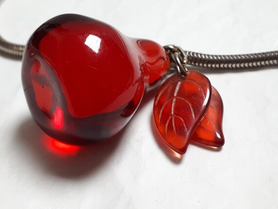 Long silvertone SNAKE chain with huge RED lucite … - image 2