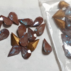 ONE SAPHIRET or SAPPHARINE stone, made in Germany, unused, gold foiled backs, teardrop or pear-shaped. 13mm x 8 mm