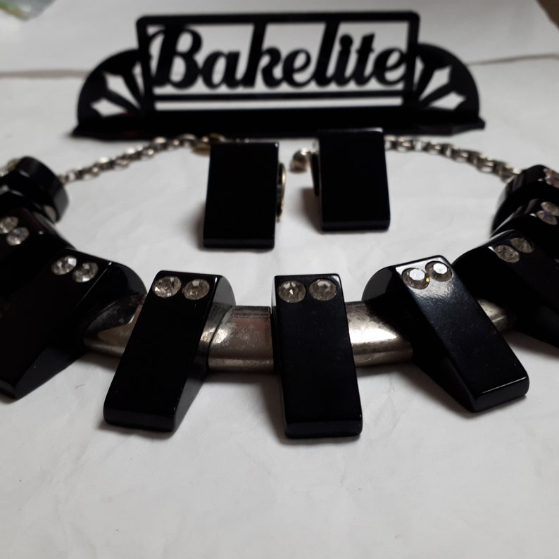 BAKELITE necklace, BLACK, forties, authentic bakelite tested image 1
