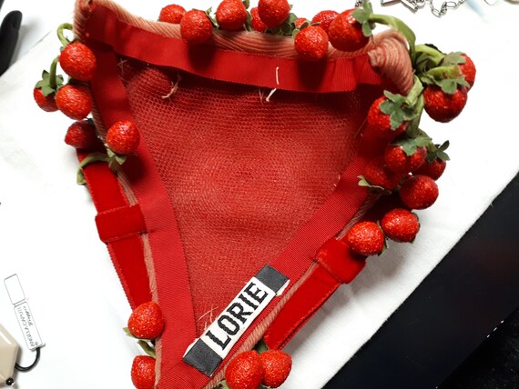 Vintage RED hat, crinol, berries, velvet, forties… - image 10