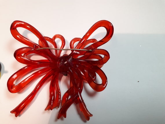 BOWS three vintage acrylic celluloid bow brooches… - image 6