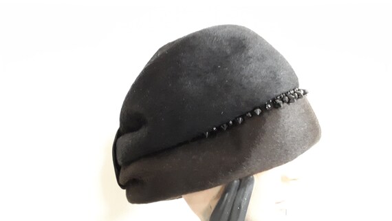 ELSA SCHIAPARELLI cloche style vintage hat, black… - image 5