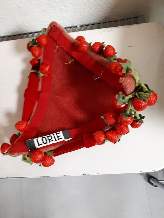 Vintage RED hat, crinol, berries, velvet, forties… - image 9
