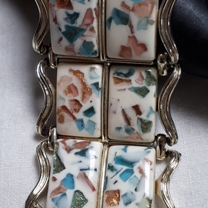 CORO glitter lucite confetti bracelet and earrings set, cream, turquoise and bronze