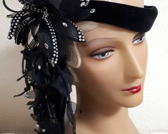 FASCINATOR Flapper Girl, black, evening wear, sophisticated, elaborate, handmade, rhinestones