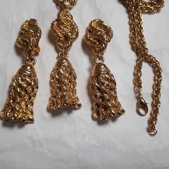 TASSELS goldtone necklace & earrings, large, long
