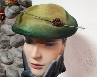 Schiaparelli Pink Roses 1950s Hat Designer Schiaparelli 50s  display picture 3