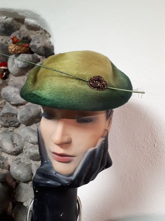 Schiaparelli vintage grosgrain turban, circa 1950s 1950 Schiaparelli Black Horsehair Braided Dome Hat W/Bows  main image 4