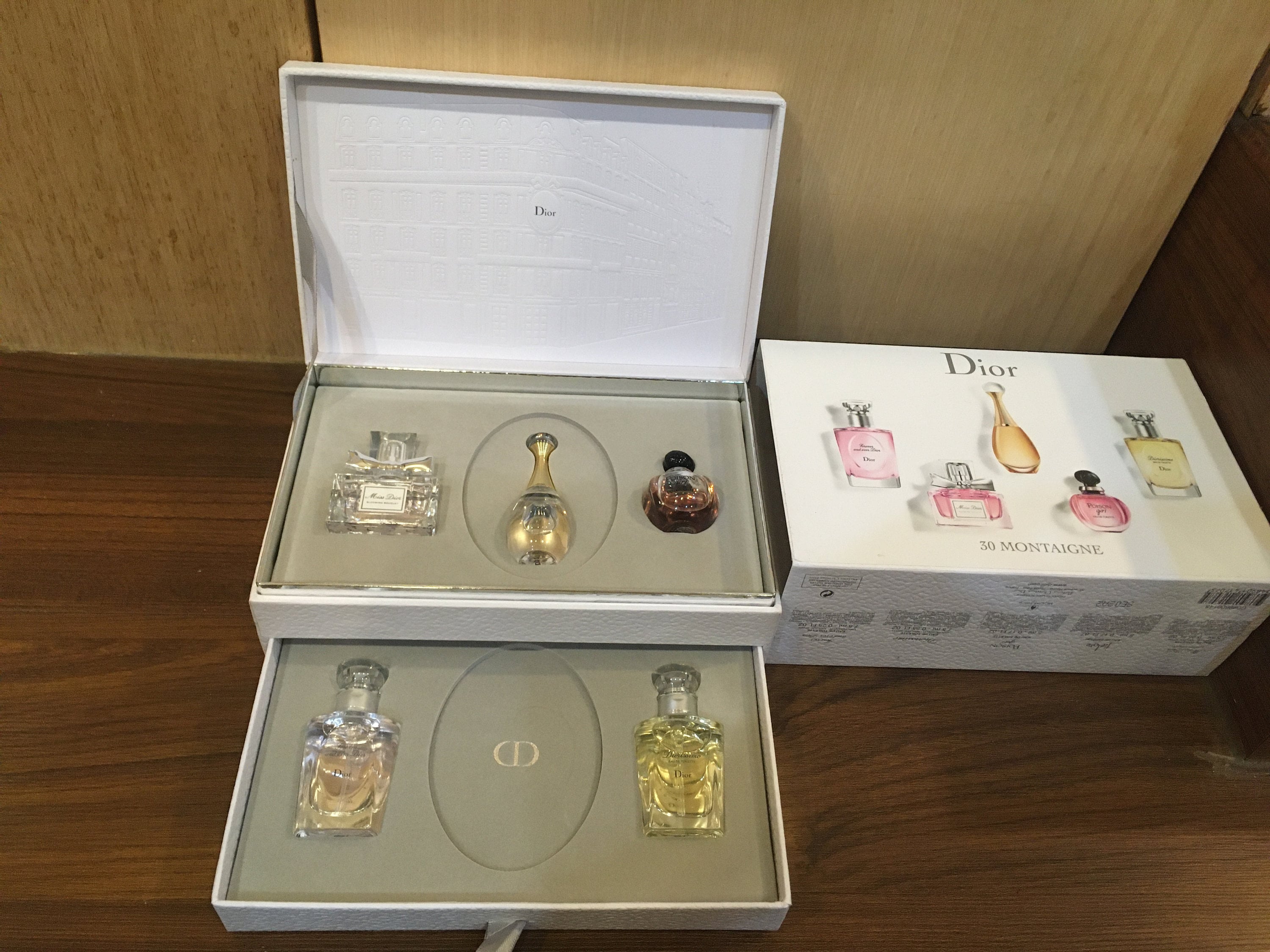 Christian Dior 30 Montaigne Collectible Miniature Perfume Set | Etsy