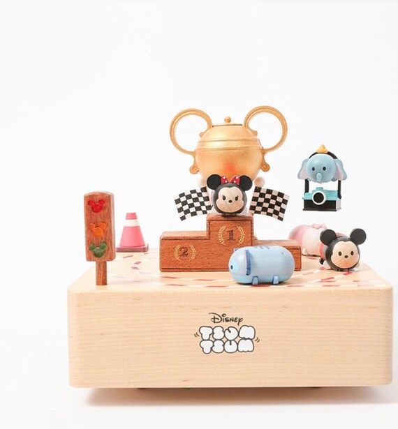 Boite à musique animée en bois – Tsum Tsum – Les champions - Mickey, Minnie