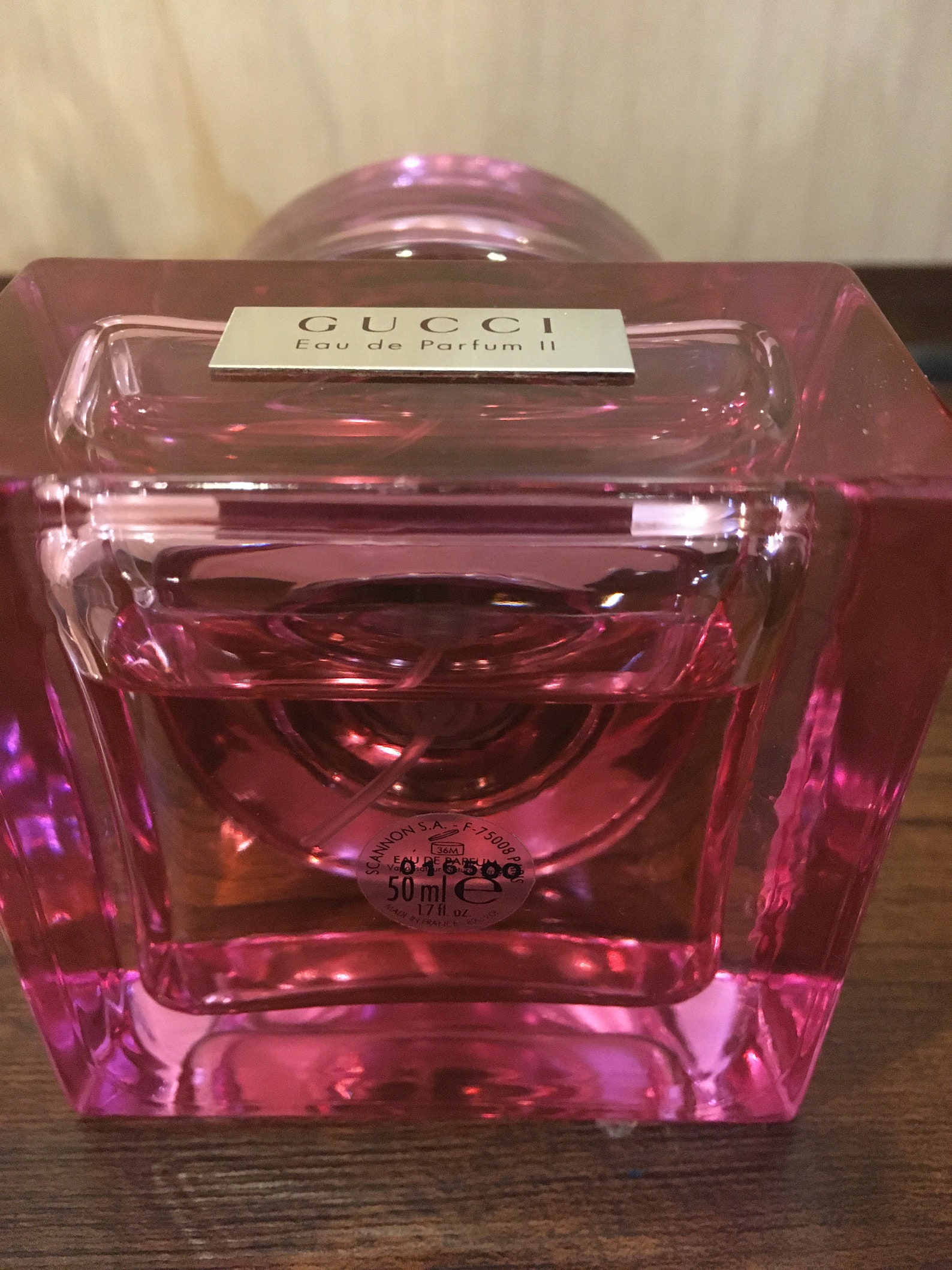 gucci perfume pink bottle