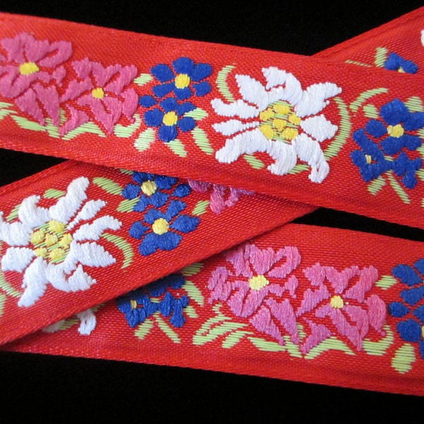 REMNANT 461.3 Edelweiss trim - 32" long, Edelweiss ribbon, German ribbon, Oktoberfest trim, jacquard trim, folk trim, 1" (24mm)