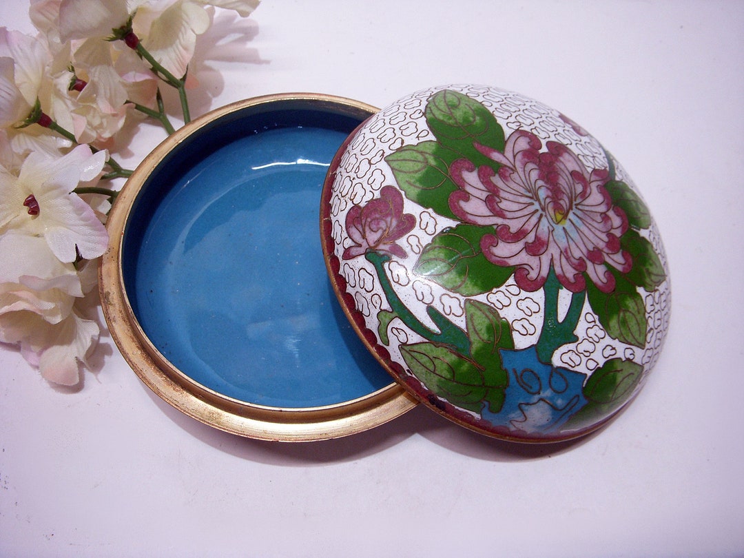 CHINESE CHRYSANTHEMUM CLOISONNE Large White Trinket Box Etsy
