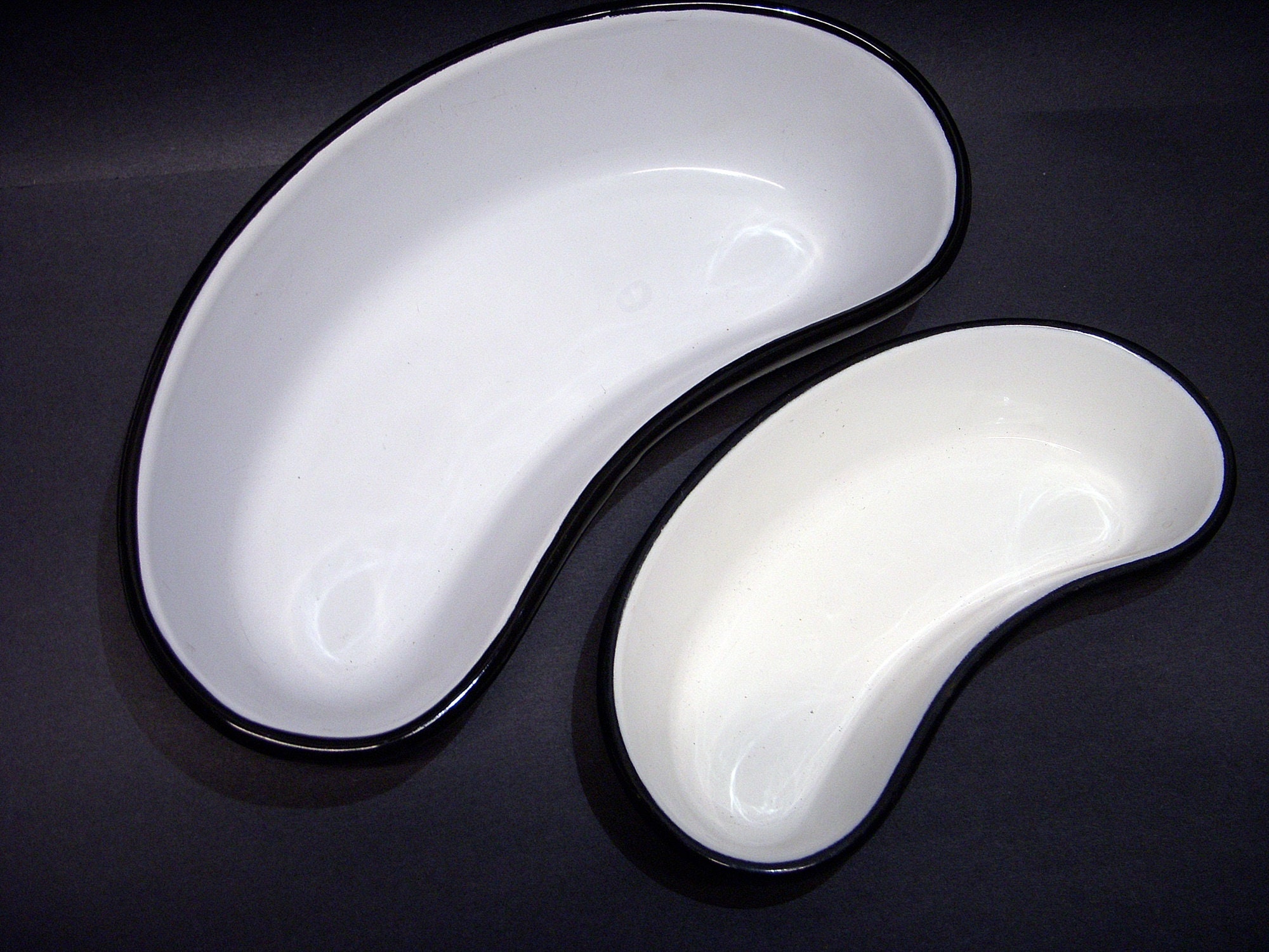 ENAMEL HOSPITAL PANS Urinal Bedpan Kidney Pans Etsy