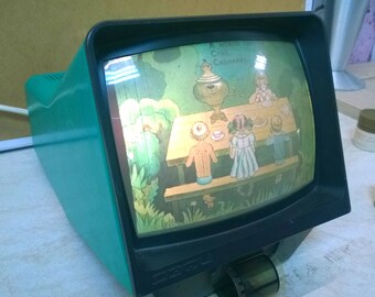 Vintage slide projector DEFI USSR . Russia .GOOD condition.80's
