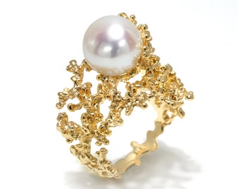 CORAL Pearl Engagement Ring, Round Pearl Ring, Gold Pearl Ring, Large Pearl Ring, White Pearl Ring, Freshwater Pearl Ring, Unique Pearl Ring