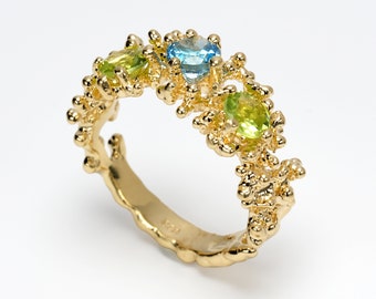 CORAL 3 STONE Ring, Gold Blue Topaz Ring, Peridot Ring, 3 Stone Engagement Ring, Mother's Ring, Birthstone Ring, Unique Gemstone Ring