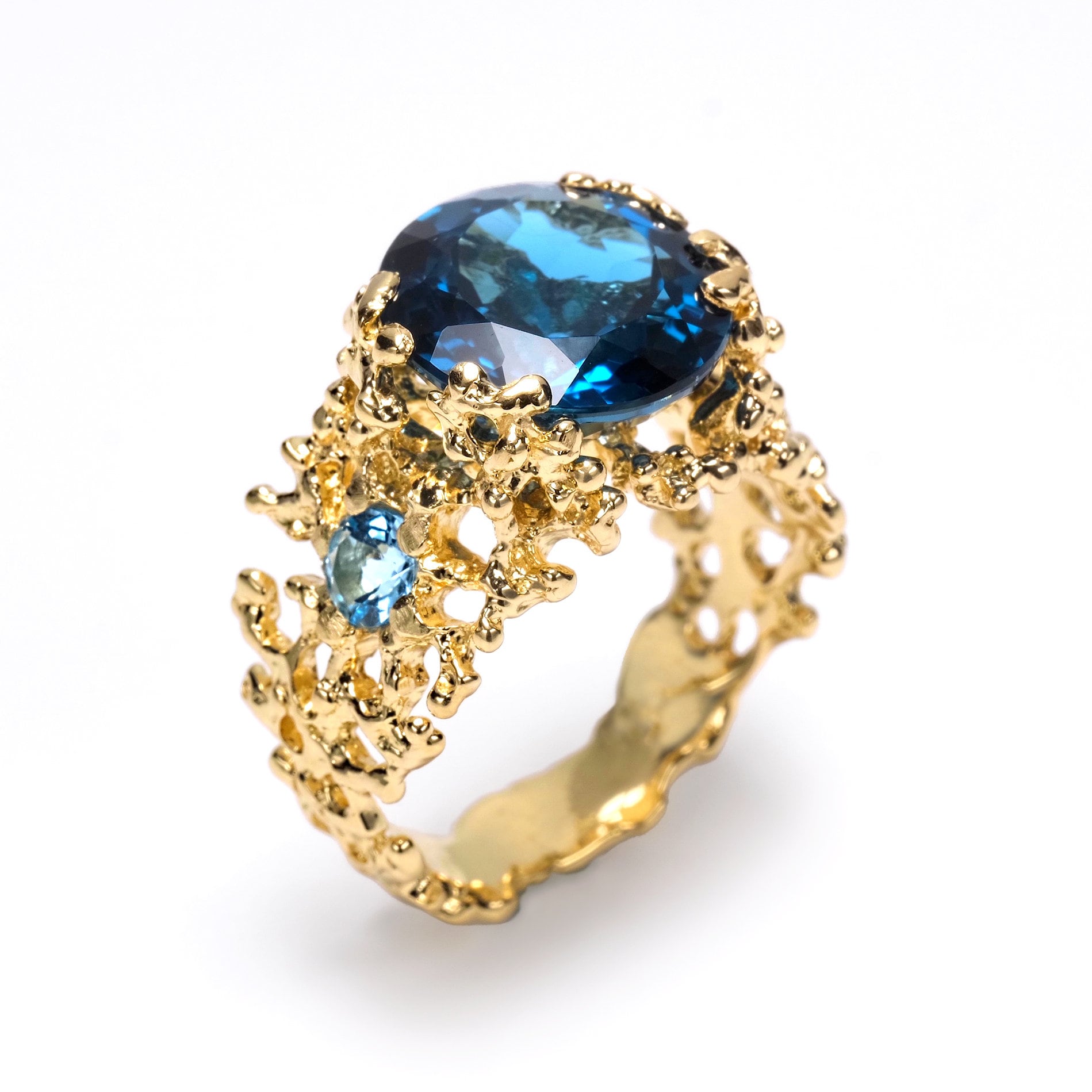 CORAL TRIO Genuine London Blue Topaz Ring, Gold Statement Ring, Large Blue Topaz  Ring, Gemstone Ring, Birthstone Ring, Engagement Ring - Etsy