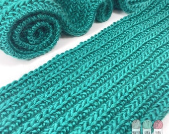 Chunky "No Purl" Ribbed Scarf - EASY Knitting Pattern
