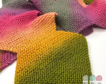 Crocodile Smile Scarf - Easy Knitting Pattern