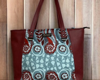 Everyday Tote by Bagstock Designs