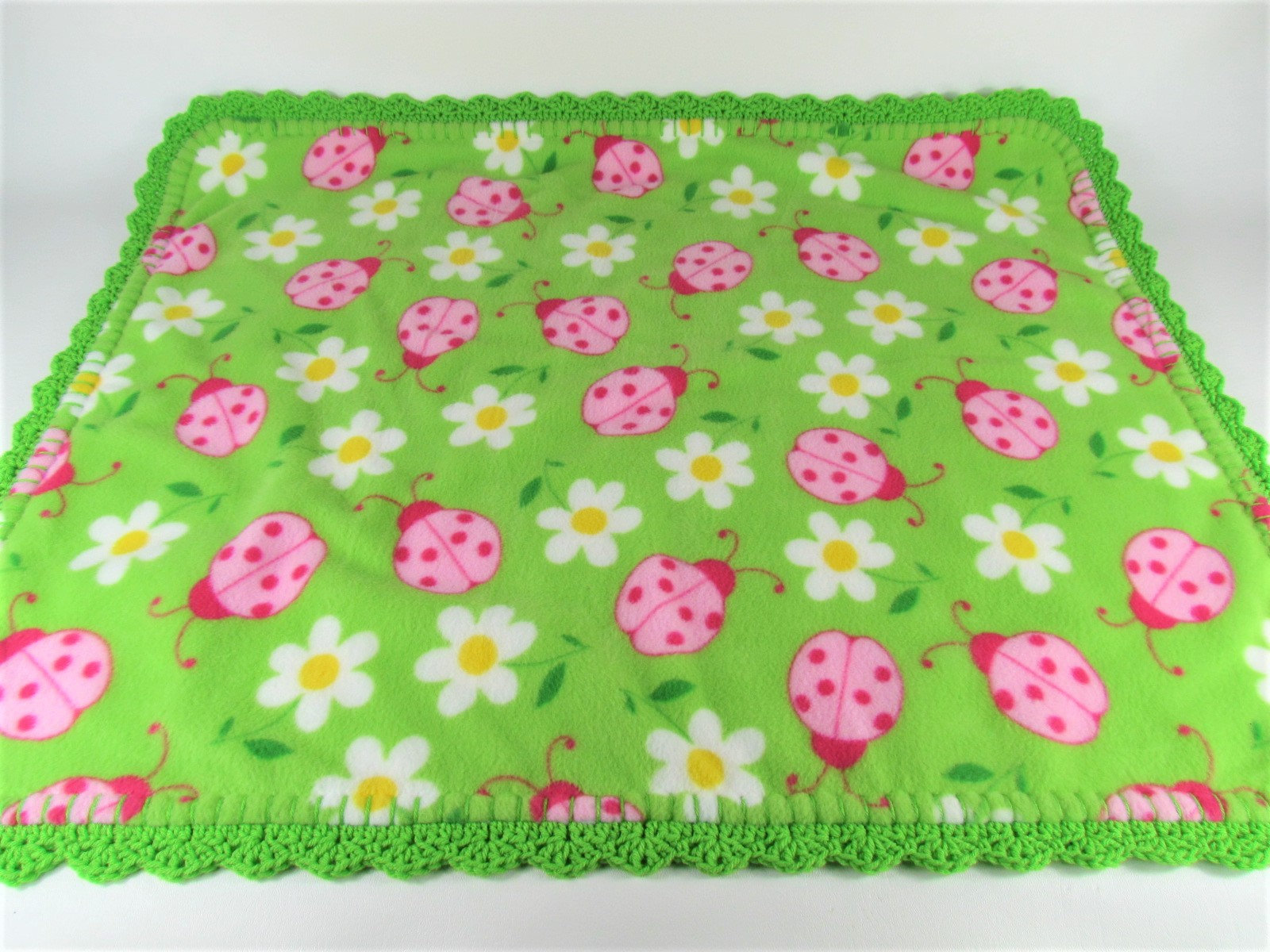 Pink Ladybugs & Daisies in Green Fleece Baby Blanket Etsy España