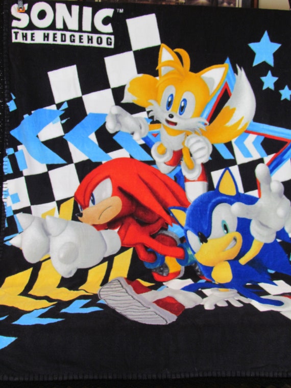 Sonic fleece blanket shop