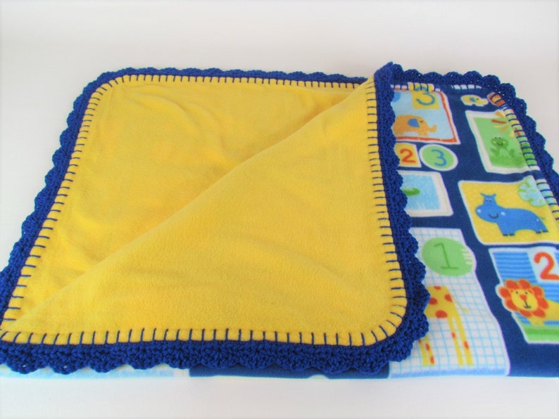 Counting the Jungle Babies Fleece Baby Blanket in Blue