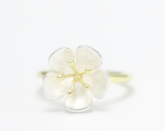 Flowerring - yellow gold and silver