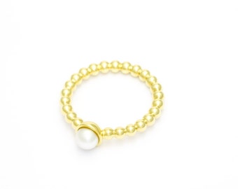 Bead ring - yellow gold with pearl