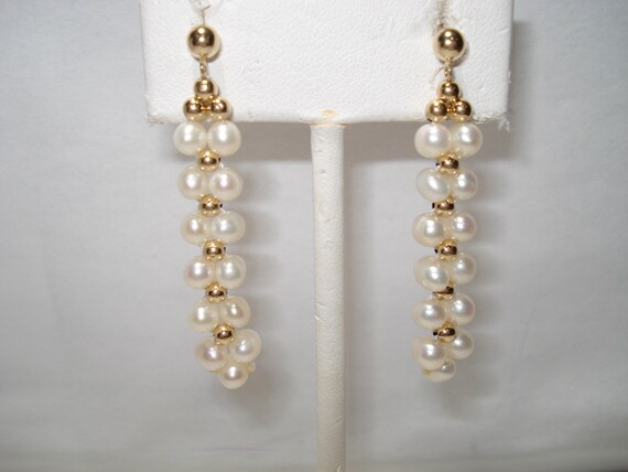 14Kt Gold Dangling Pearl Pierced Earrings