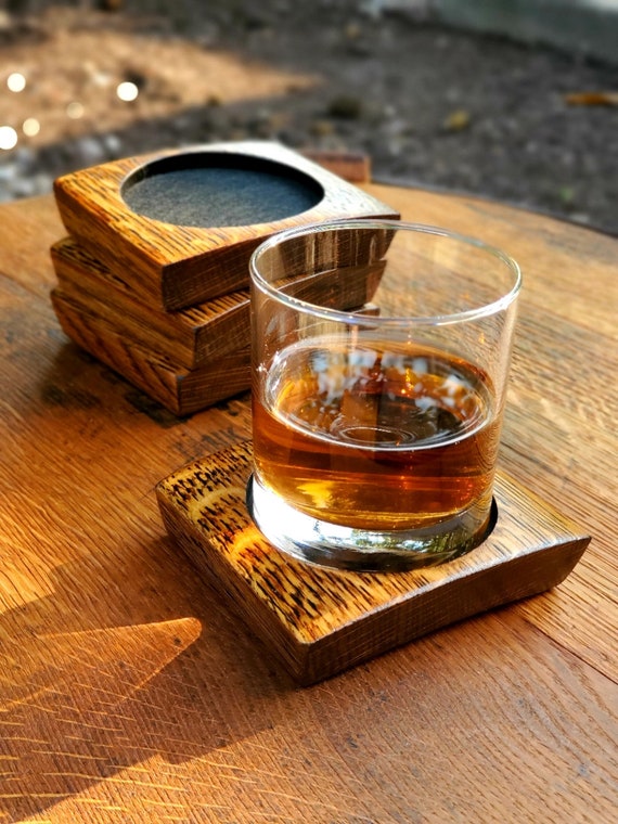 Wood barrel bourbon holiday gift set at Kroger's : r/DrSquatch