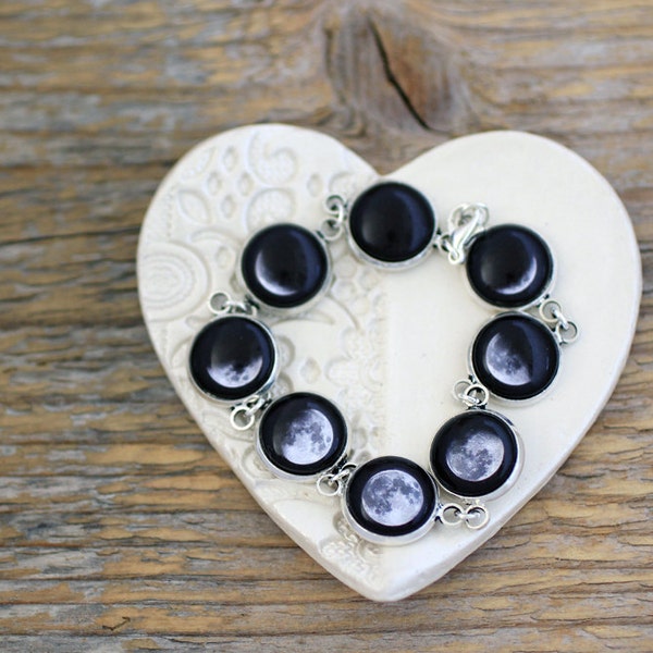 Moon Phases Bracelet, Phases of the Moon, Moon Bracelet, Lunar Phases, All Moon Phases, Moon Cycle, Moon Eclipse, Moon Phase Cycle