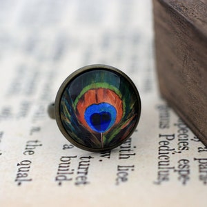 Pfauring, Pfau Feder Ring, Pfau Schmuck, Pfau-Feder-Schmuck, Tier Schmuck, Vogelohrringe, Tier-Muster, Naturschmuck
