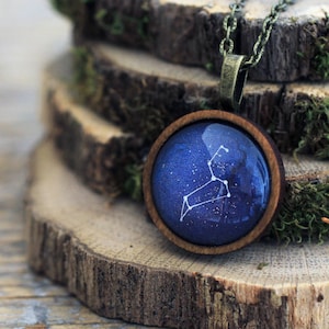 Collana Leone, Leone, Costellazione del Leone, Collana dello Zodiaco, Ciondolo dello Zodiaco del Leone, Collana della Costellazione, Collana di Legno, Collana dello Spazio, Galassia