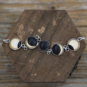 Pulsera de eclipse solar, Eclipse solar, Eclipse de sol, Pulsera del sol, Fases del eclipse solar, Pulsera de fases, Pulsera del sistema solar, Joyería espacial