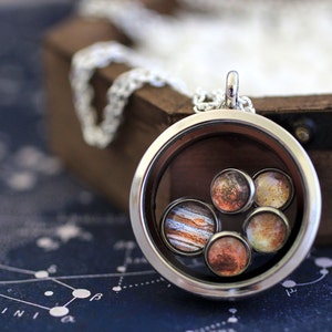 Jupiter, Jupiter Necklace, Jupiter Moons, Galilean Moon, Jupiter and Moons Necklace, Jupiter, Europa, Callisto, Ganymede, Io, Jupiter and Io