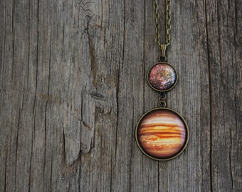 Jupiter and Callisto Necklace, Solar System Necklace, Jupiter Necklace, Callisto Necklace, Planet Necklace, Galaxy Jewelry, Space Jewelry