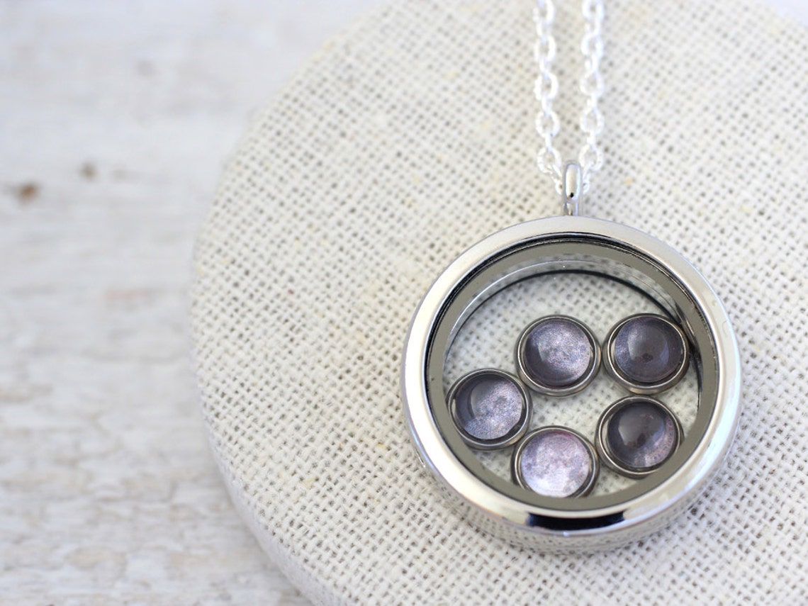 Embracing Moon Necklace main image 0