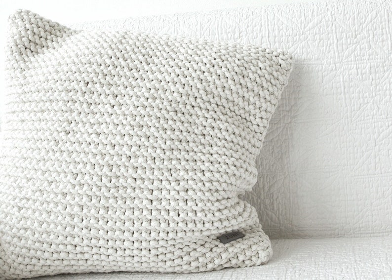 Chunky Knit Cushion, Chunky Knit Throw Pillow, Ivory Knitted Cusion, Knitted Home Decor, Chunky Knit Scandinavian Decor, Housewarming Gift image 8