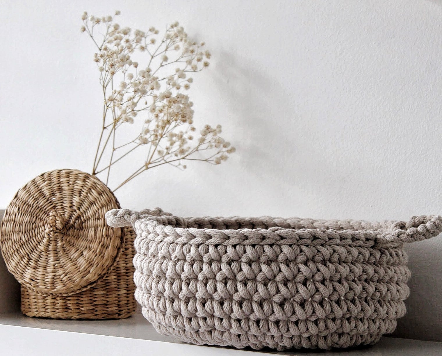 Makeup White&Brown Hombins Decorative Storage Baskets for Nursery Baby Clothes Toy Cat Dog Toy Basket Small Round Storage Baskets Set of 3 Woven Basket for Organization 