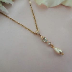 Light Blue and Pearl Teardrop Bridal Necklace for Bride Something Blue Crystal Wedding Necklace Pearl Drop Pendant Cubic Zirconia Necklace