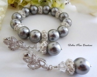 Grey Pearl Bracelet and Earrings Gray Pearl Jewelry Set Bridal Jewelry Set Grey Wedding Jewelry For Mother of the Bride Gift Bracelet Set